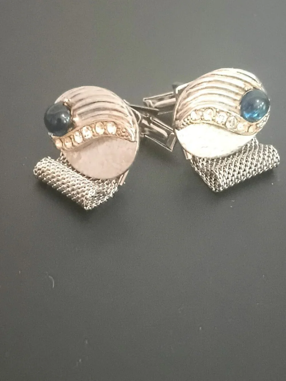 Vintage Oval Blue Stone Cufflinks Silver Tone Etched Mesh Wrap Around Jewelry